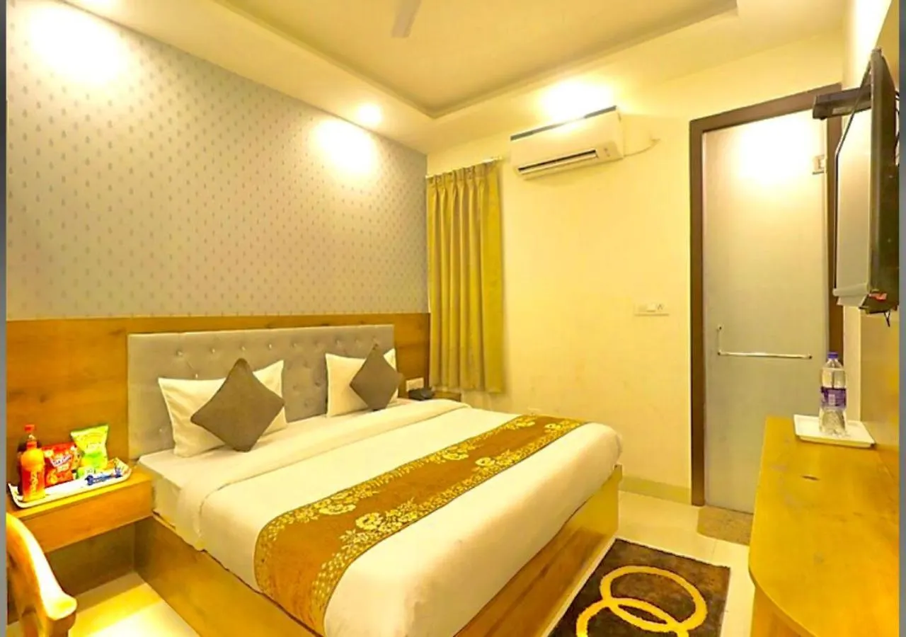 Hotel Galaxy Inn Near Delhi International Airport New Delhi
