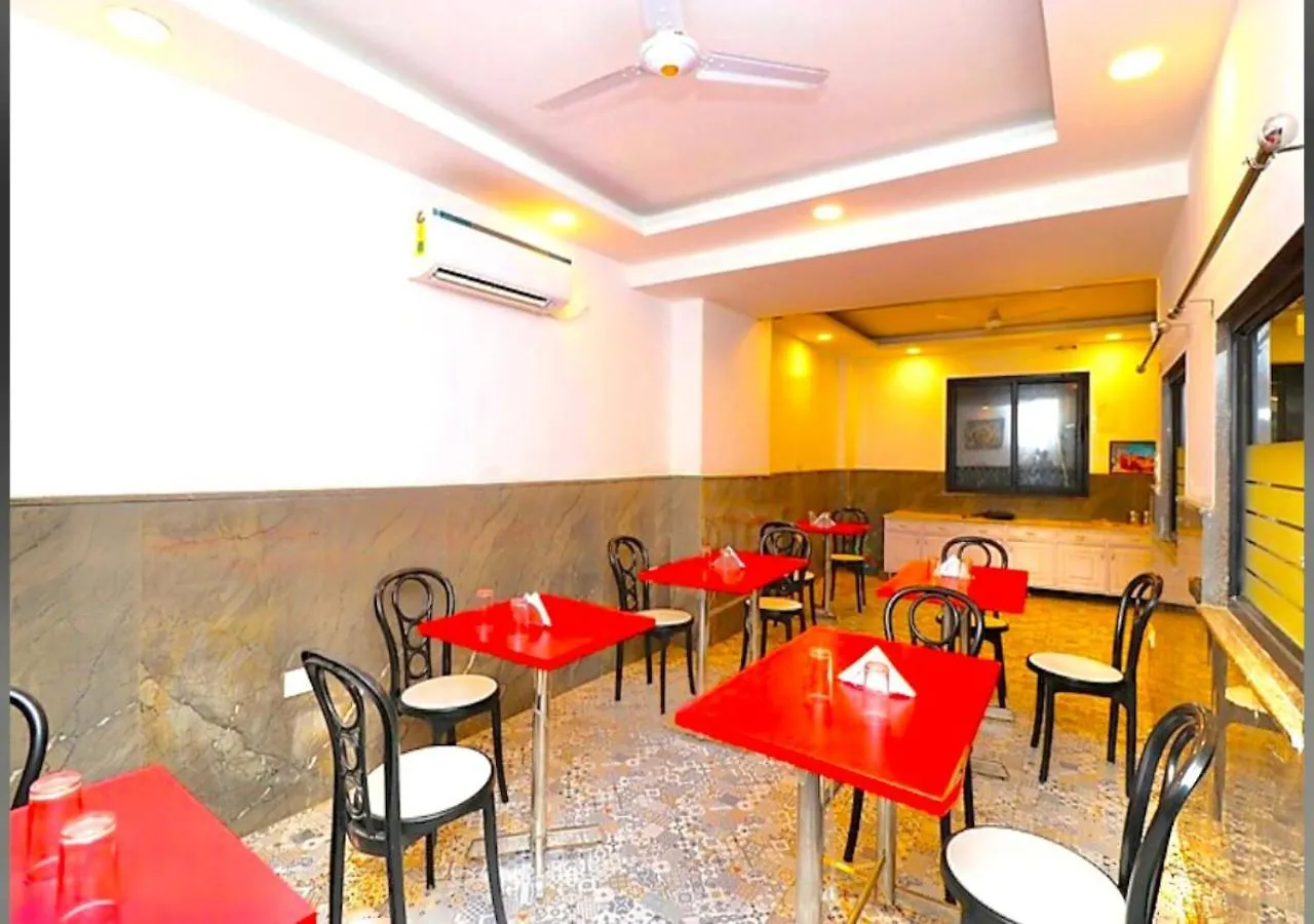 Hotel Galaxy Inn Near Delhi International Airport New Delhi