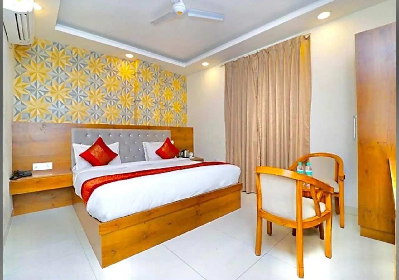 Hotel Galaxy Inn Near Delhi International Airport New Delhi